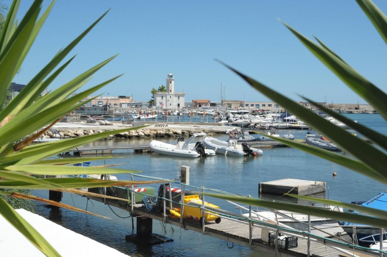 Pietrabianca Santa Maria Apartments Манфредония Экстерьер фото
